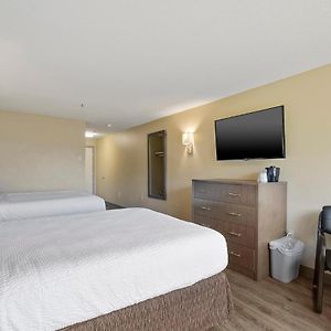 Queen Room Disability Access Ocean View