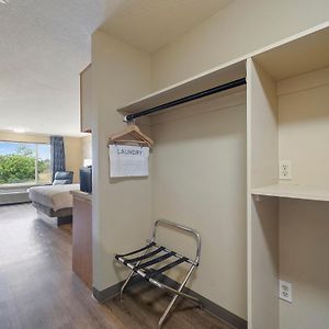 Queen Room Disability Access